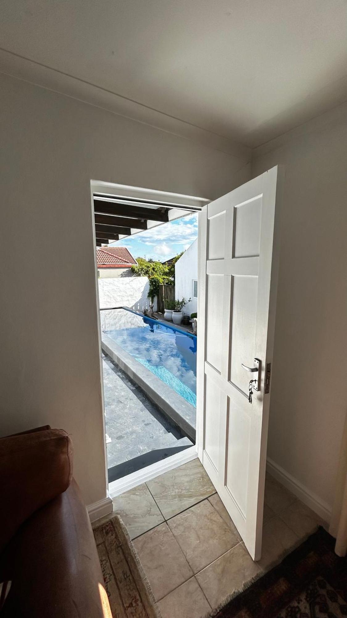 De La Fontaine Guest Cottage And Pool View Luxury Suite Plettenberg Bay Dış mekan fotoğraf